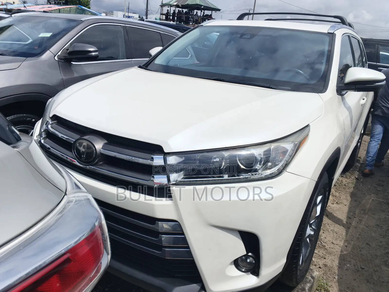 Toyota Highlander Limited 4x2 V6 (3.5L 6cyl 8A) 2017 White