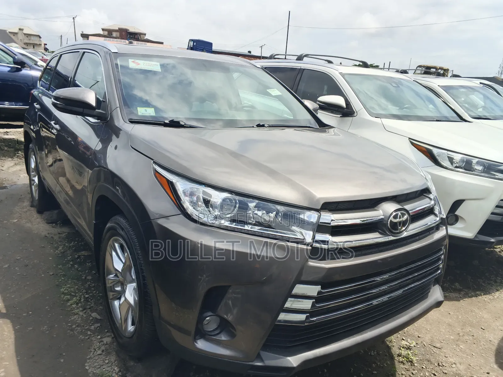 Toyota Highlander Limited 4dr SUV AWD (3.5L 6cyl 6A) 2014 Gray