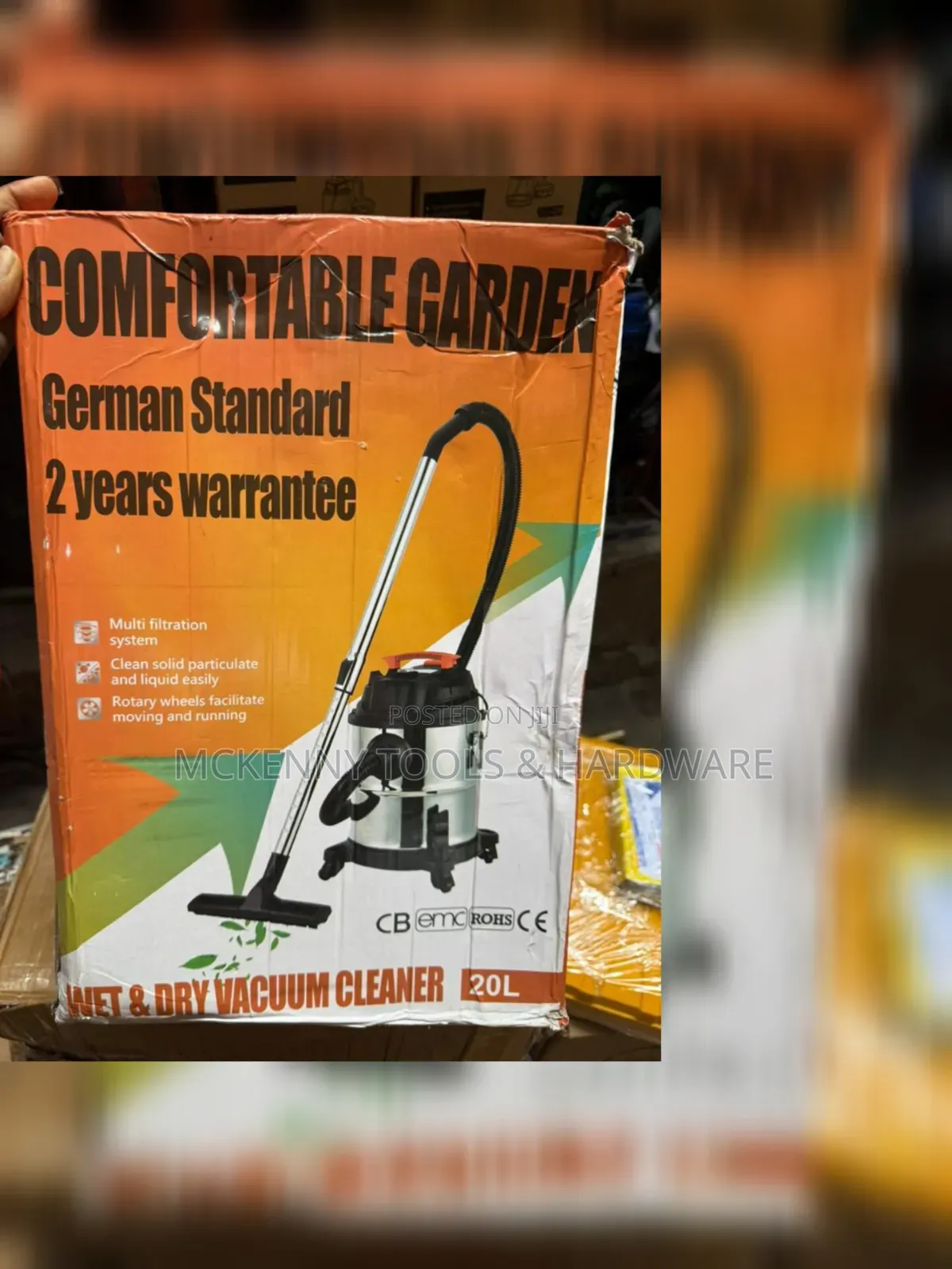 Comfortable Garden 20l Wet & Dry Vacuum Cleaner.