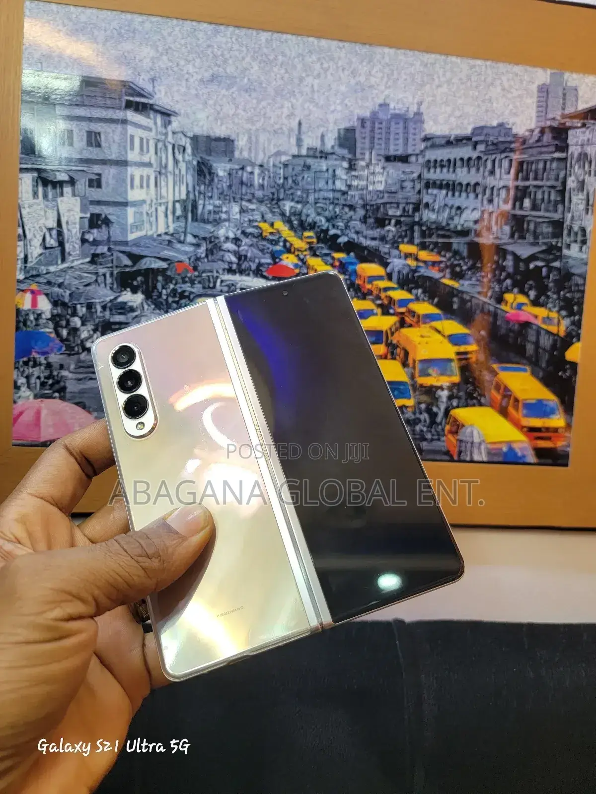 Samsung Galaxy Z Fold4 256 GB Gold