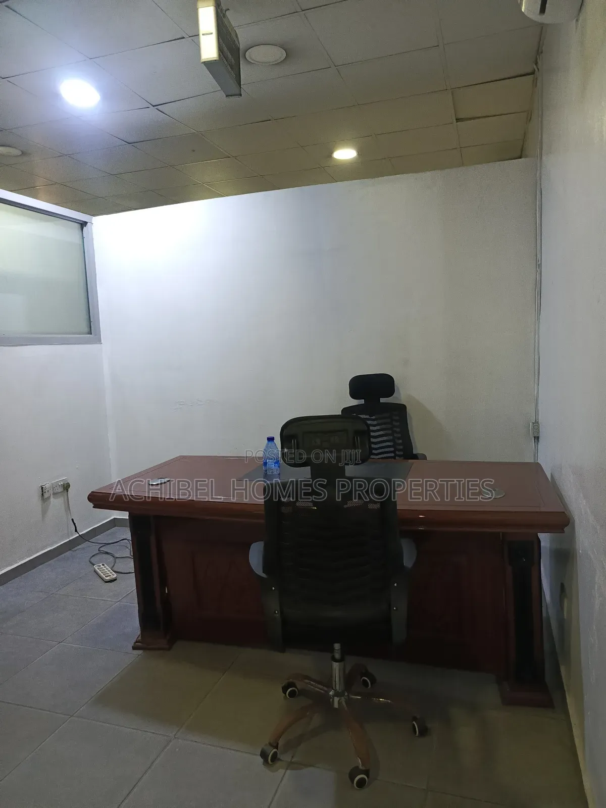 A Fully Serviced Private Office Space Near Marina, Lagos Island