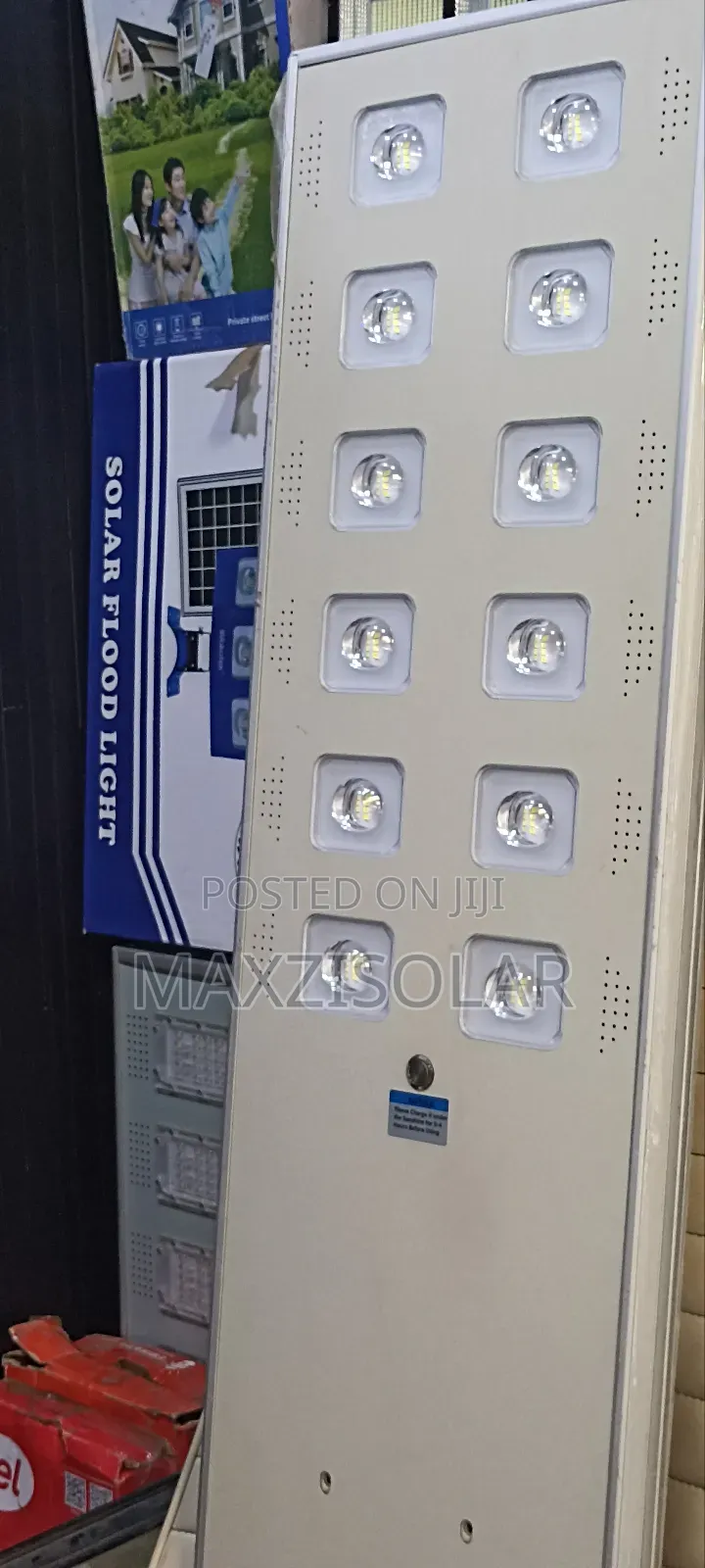 100watts Wakatek All In One Solar Street Light