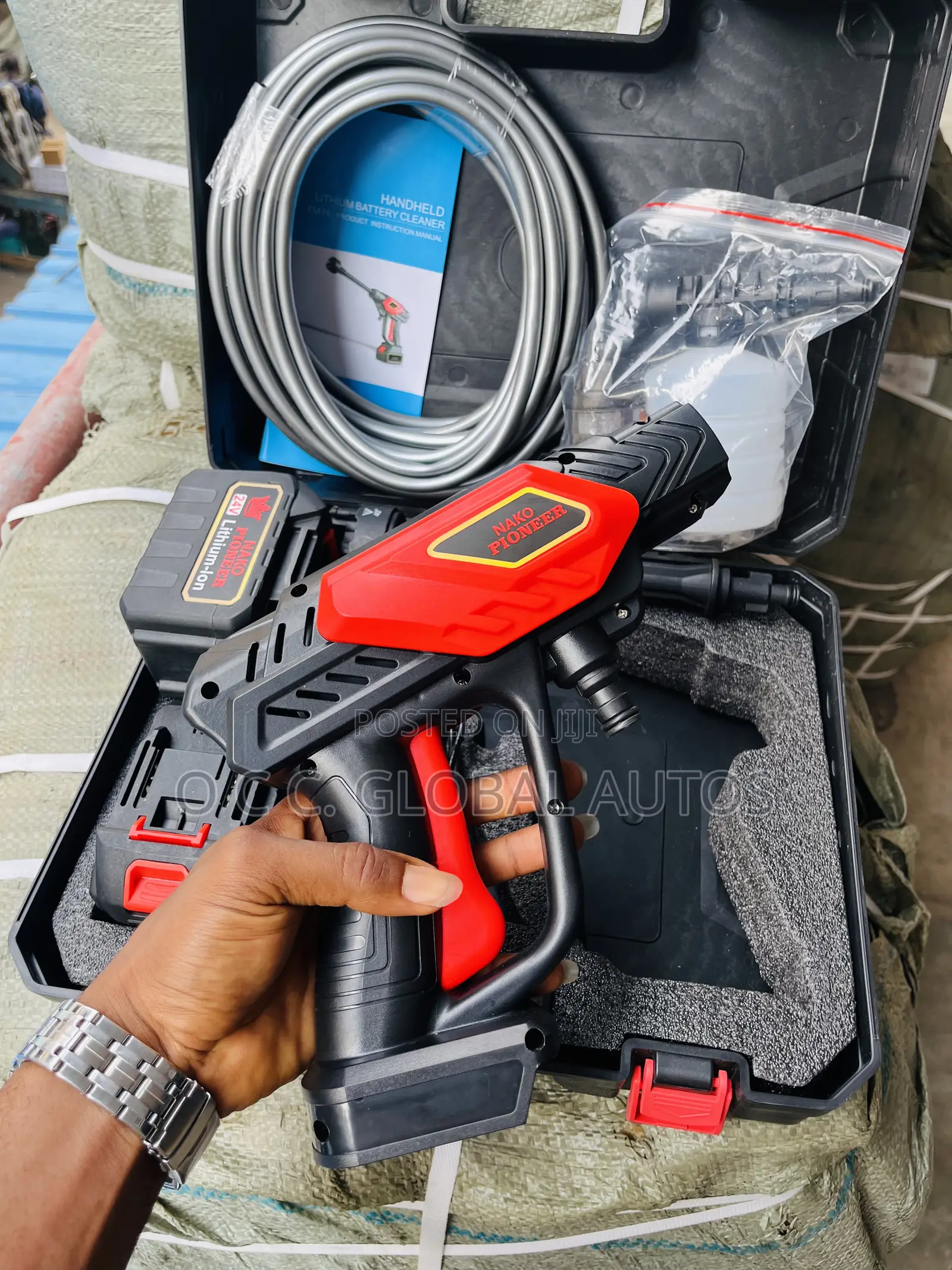 Pressure Car Wash Machine With Two Batteries 24v Battery