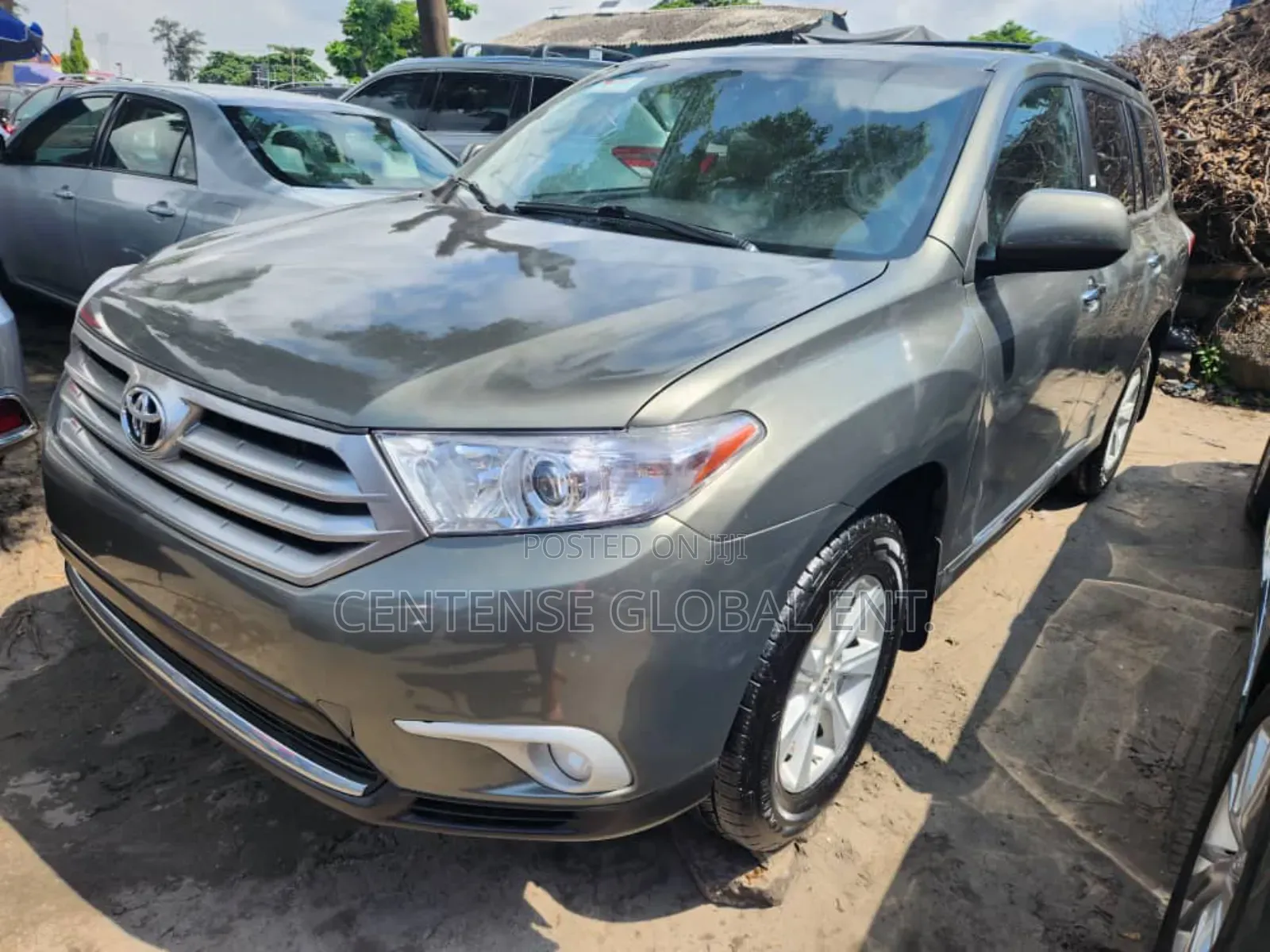 Toyota Highlander Limited 3.5l 4WD 2013 Green