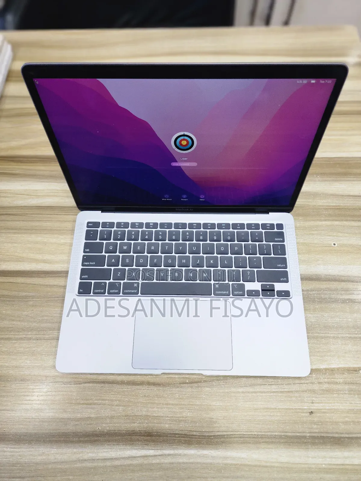 Laptop Apple MacBook Air 2020 16GB Intel Core i5 SSD 256GB