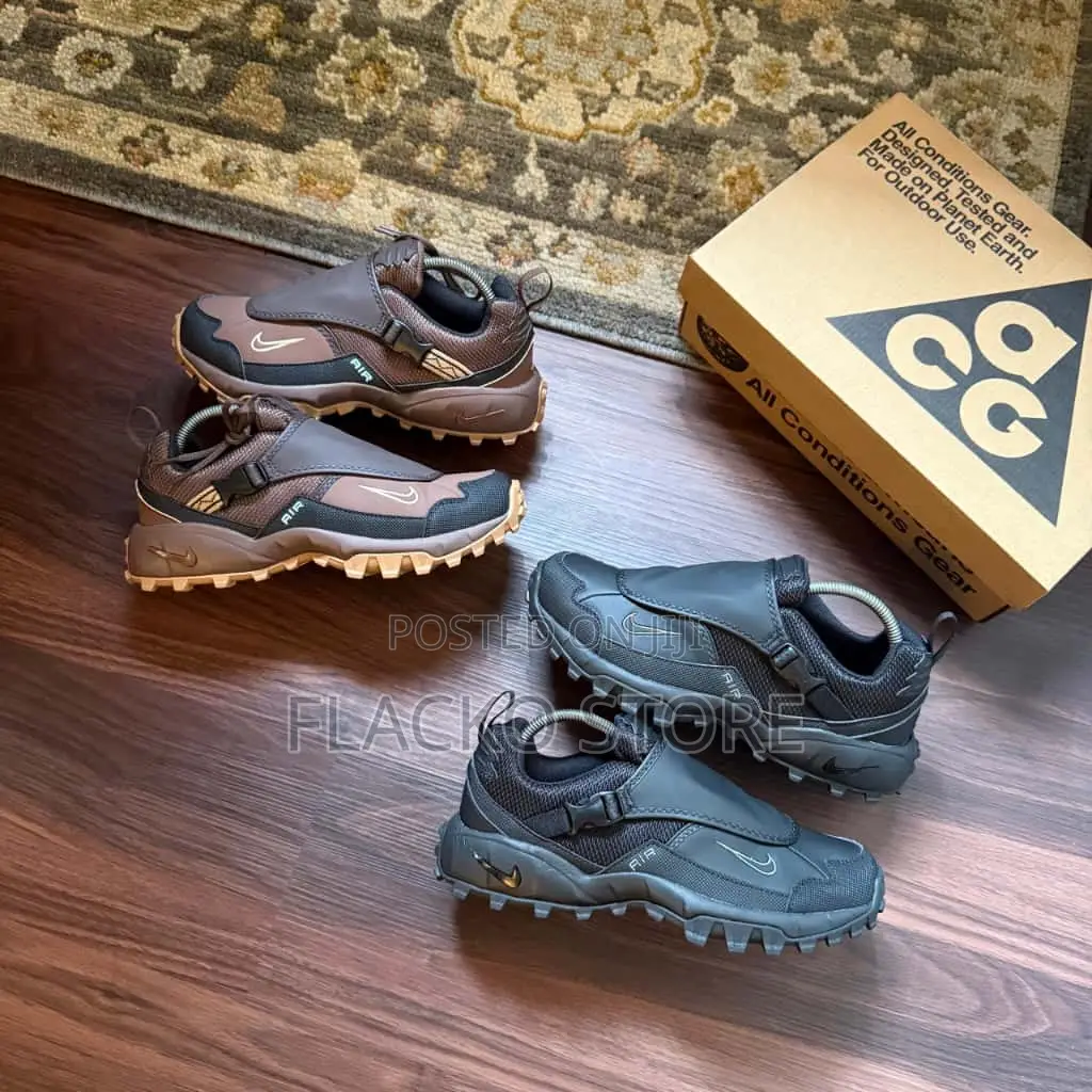 Original Nike X Acg Phassad Trail Run Sneakers