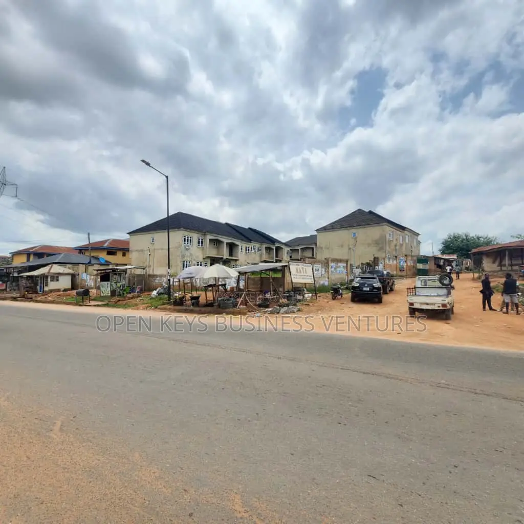 4bdrm Duplex in Eleyele-Ologuneru for sale