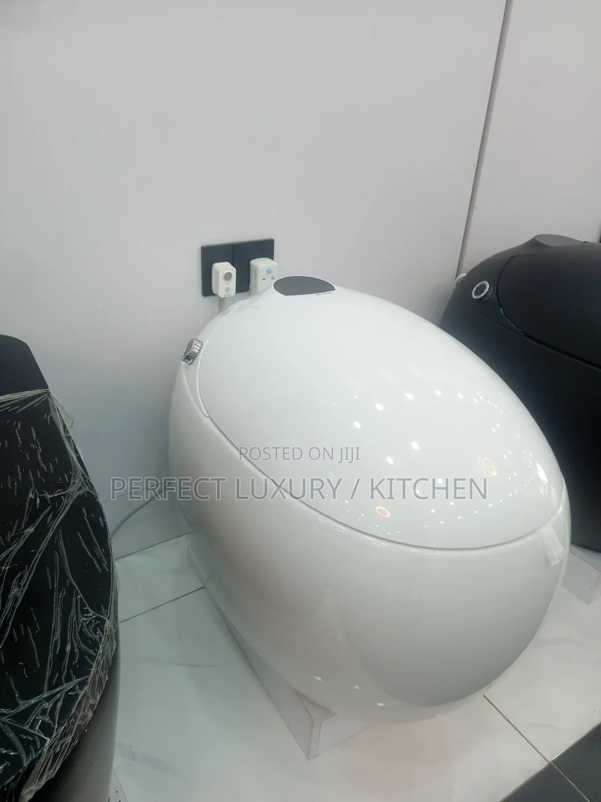 Luxury Smart Ideal Standard Egg Shape Sensor W C Water Closet 