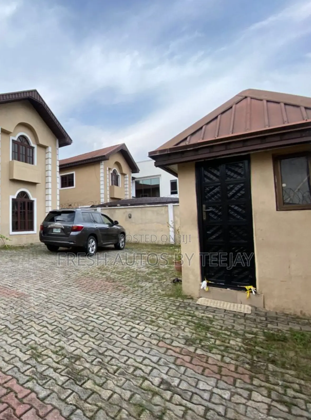 A Gated Table Land With Old Structure in Omole Phase2 Estate
