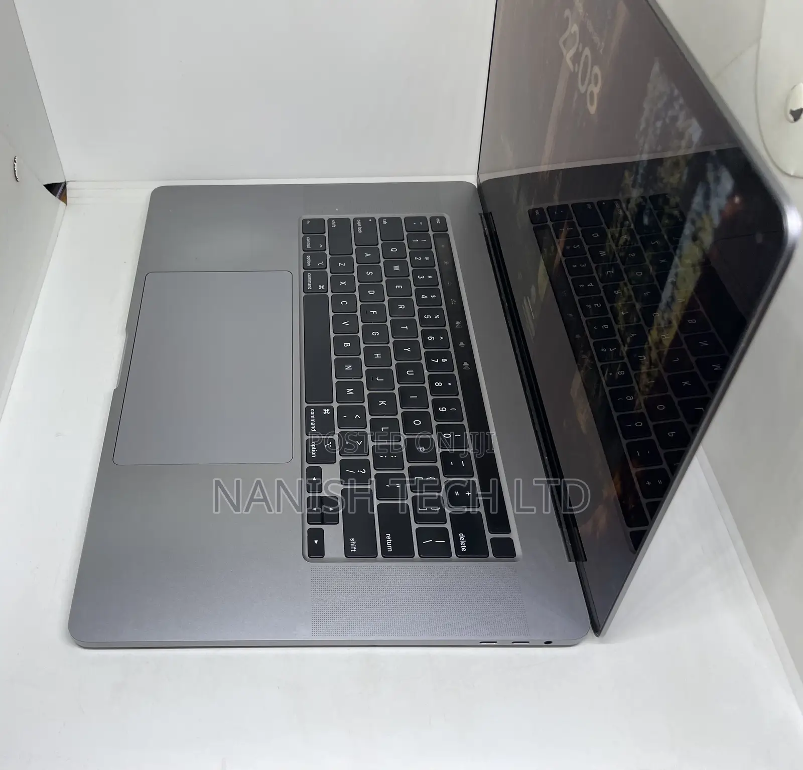 Laptop Apple MacBook Pro 2019 16GB Intel Core I9 SSD 1T