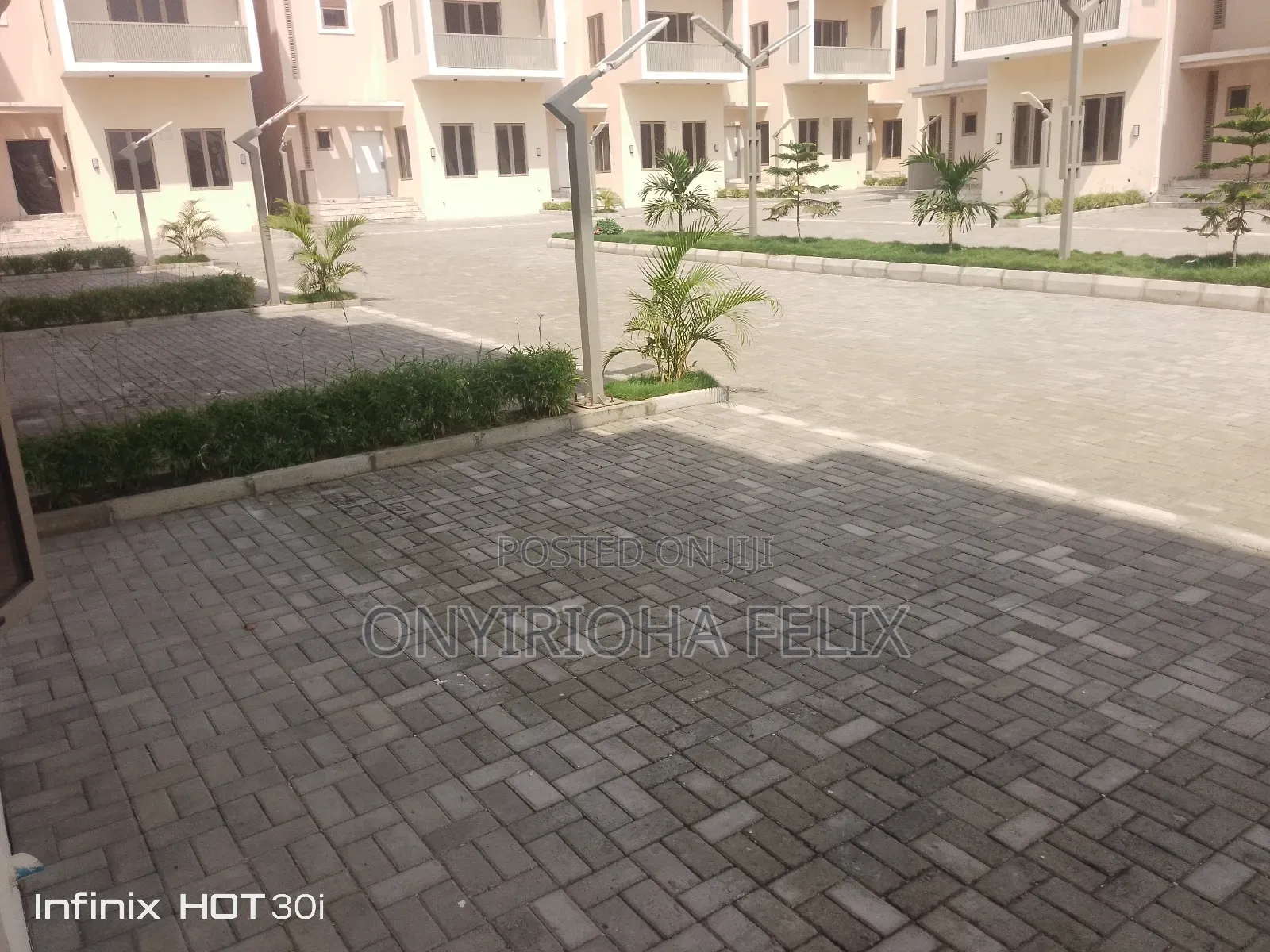 4bdrm Townhouse/Terrace in Dawaki Extension for sale