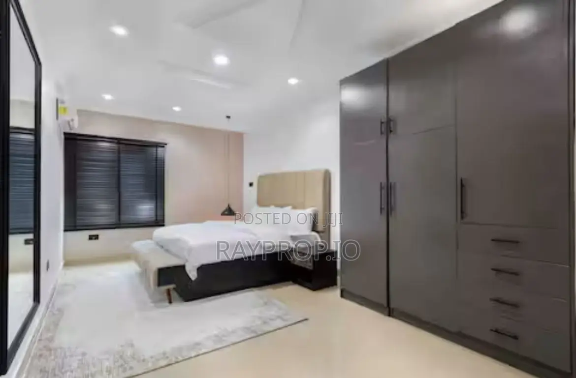15f82fe1 - 4 Bedroom Shortlet in Ikoyi
