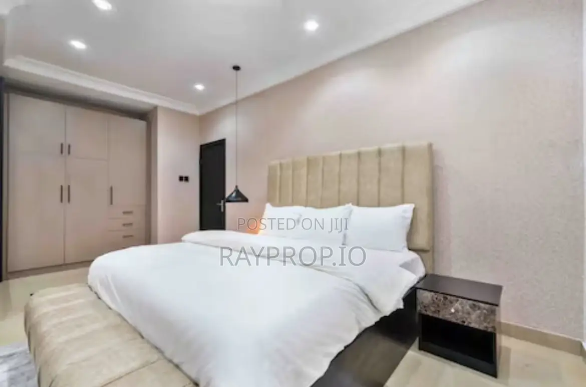 15f82fe1 - 4 Bedroom Shortlet in Ikoyi