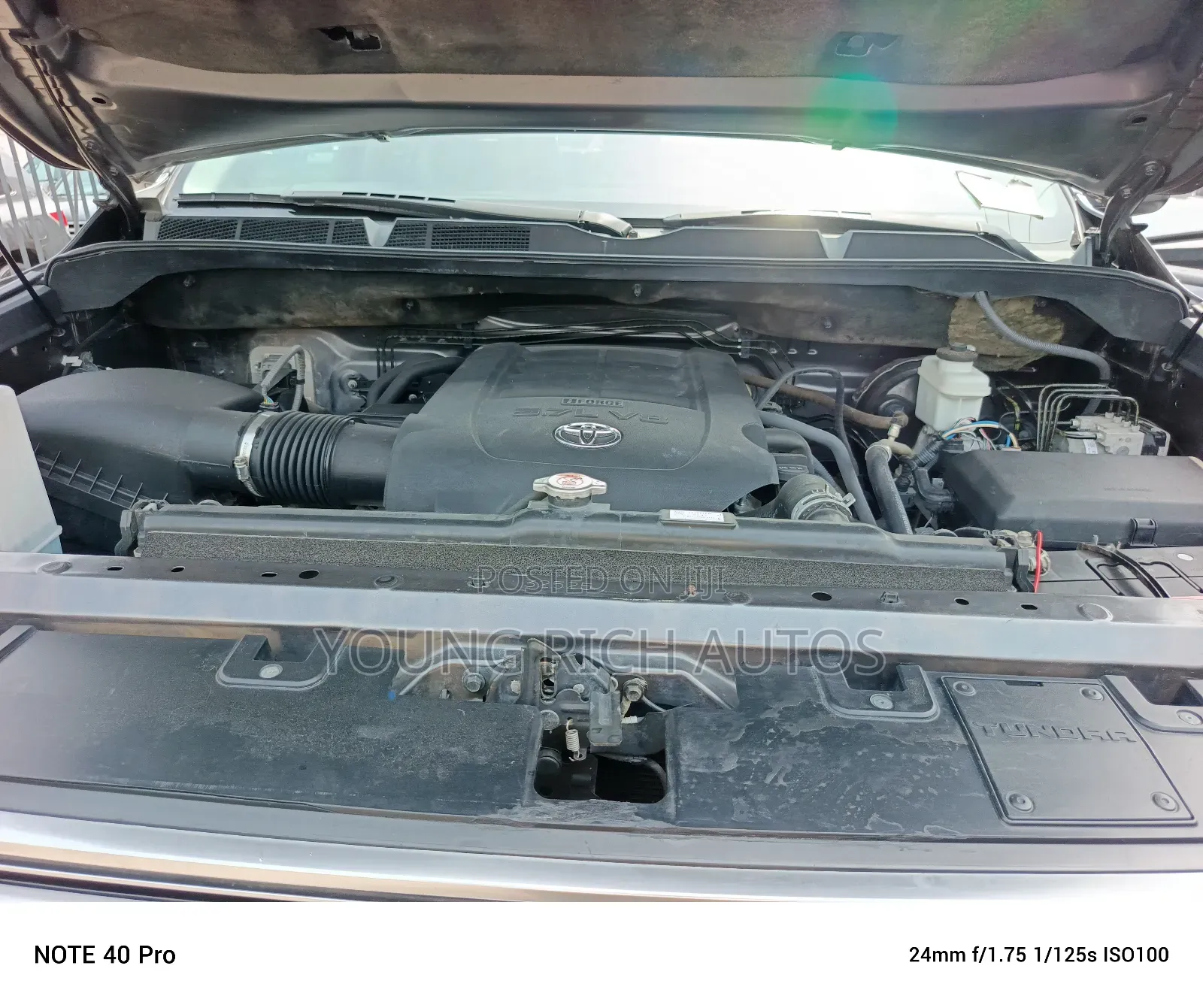 Toyota Tundra 2018 Gray