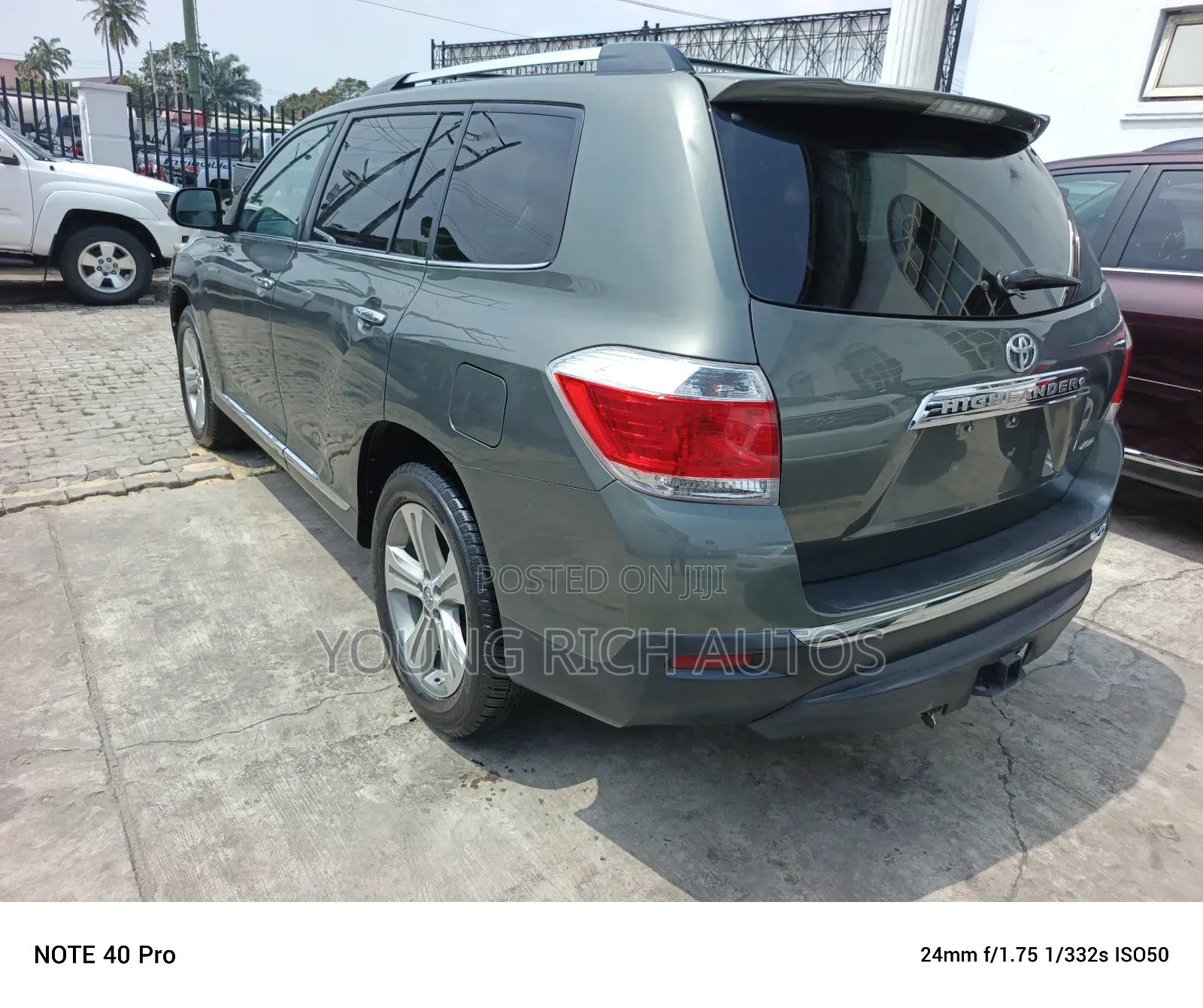 Toyota Highlander 2013 Gray