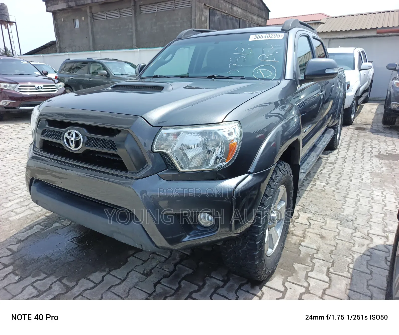 Toyota Tacoma 2018 Gray