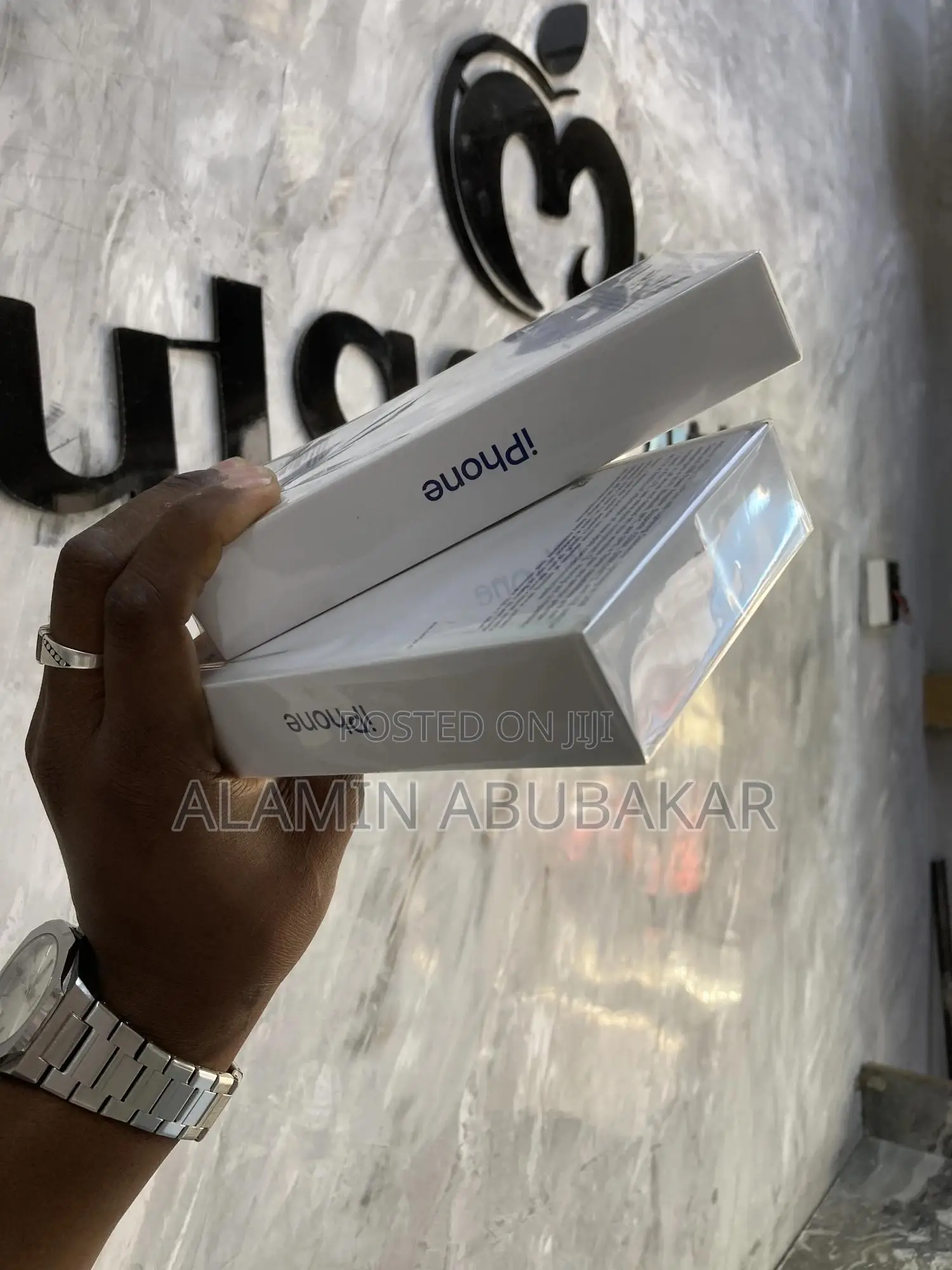 New Apple iPhone 12 64 GB Blue