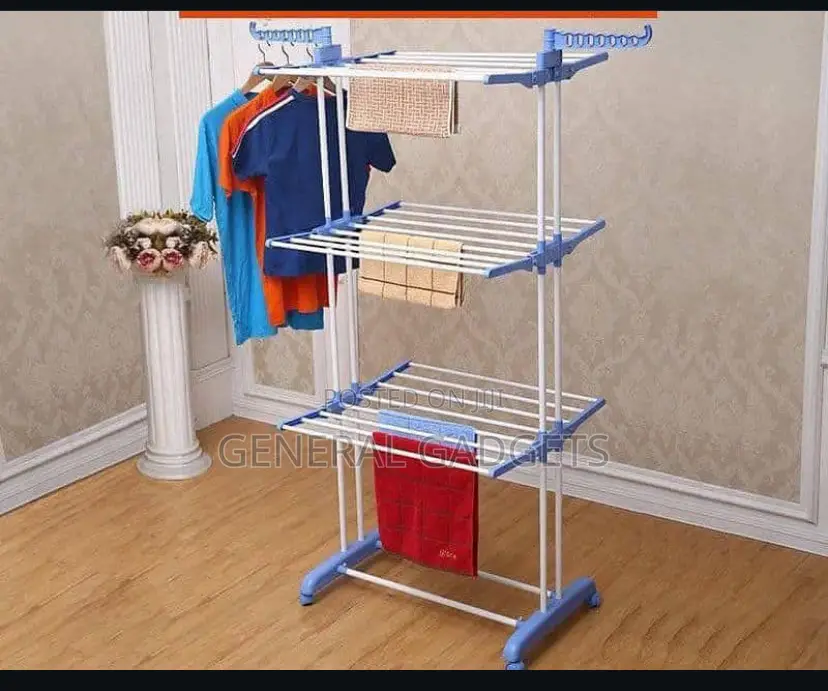 Outdoor Clothes Hanger