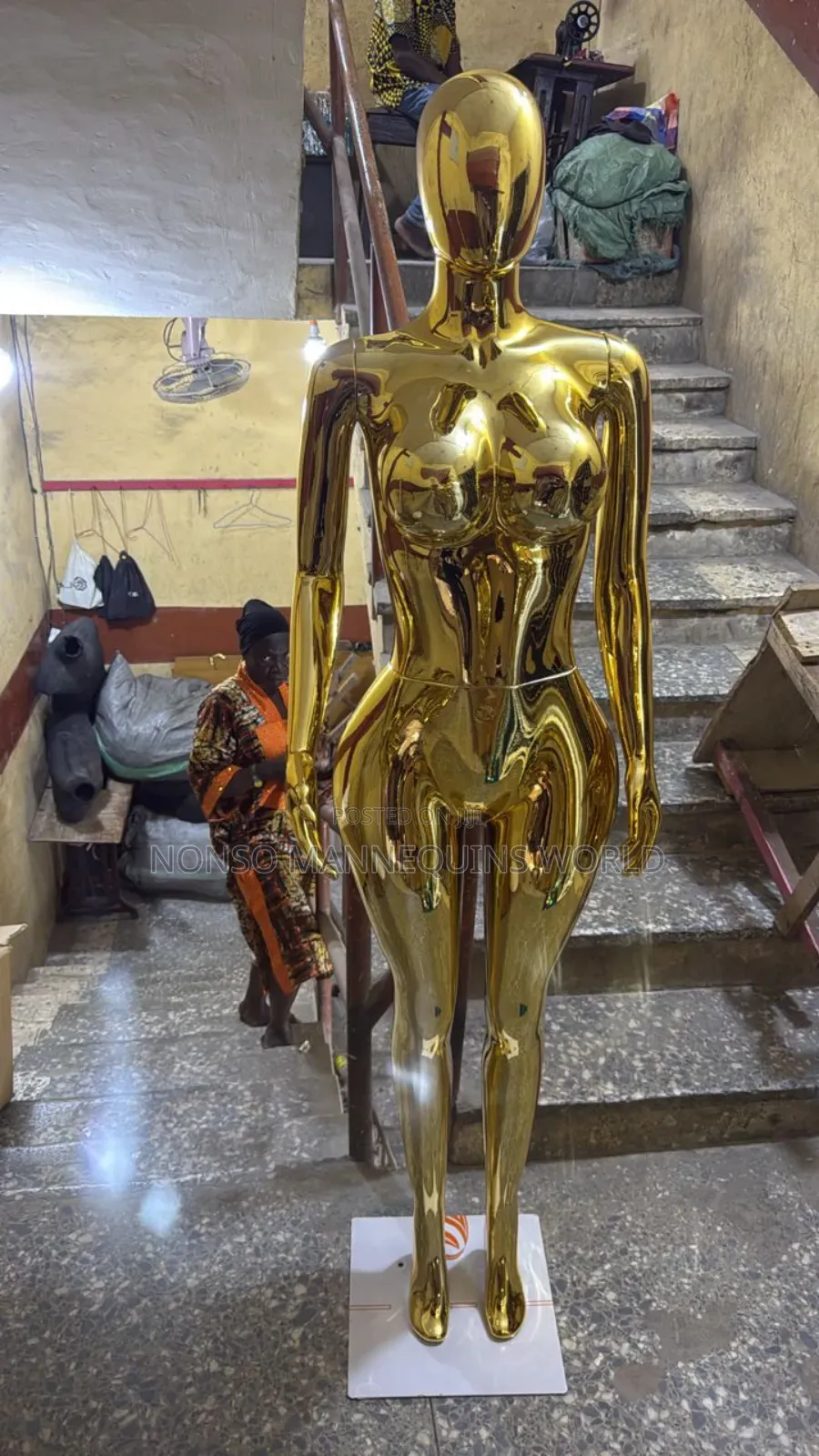 Bbl Size 12 Gold Chrome Female Display Mannequin