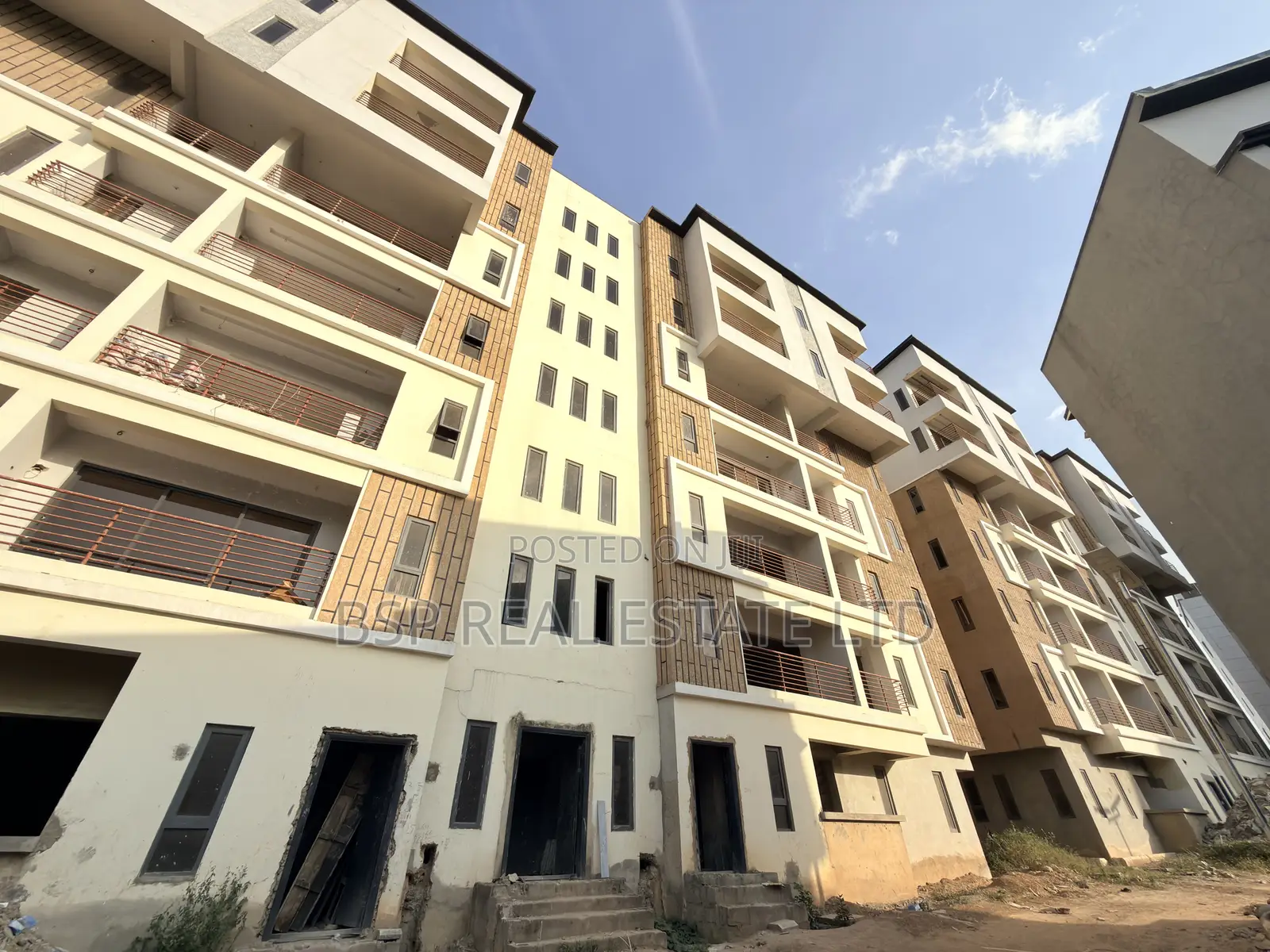 3bdrm Apartment in Mabushi for sale