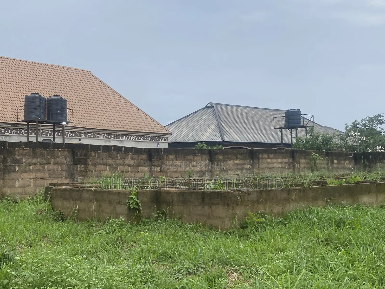 12bdrm Block of Flats in Benin City for sale