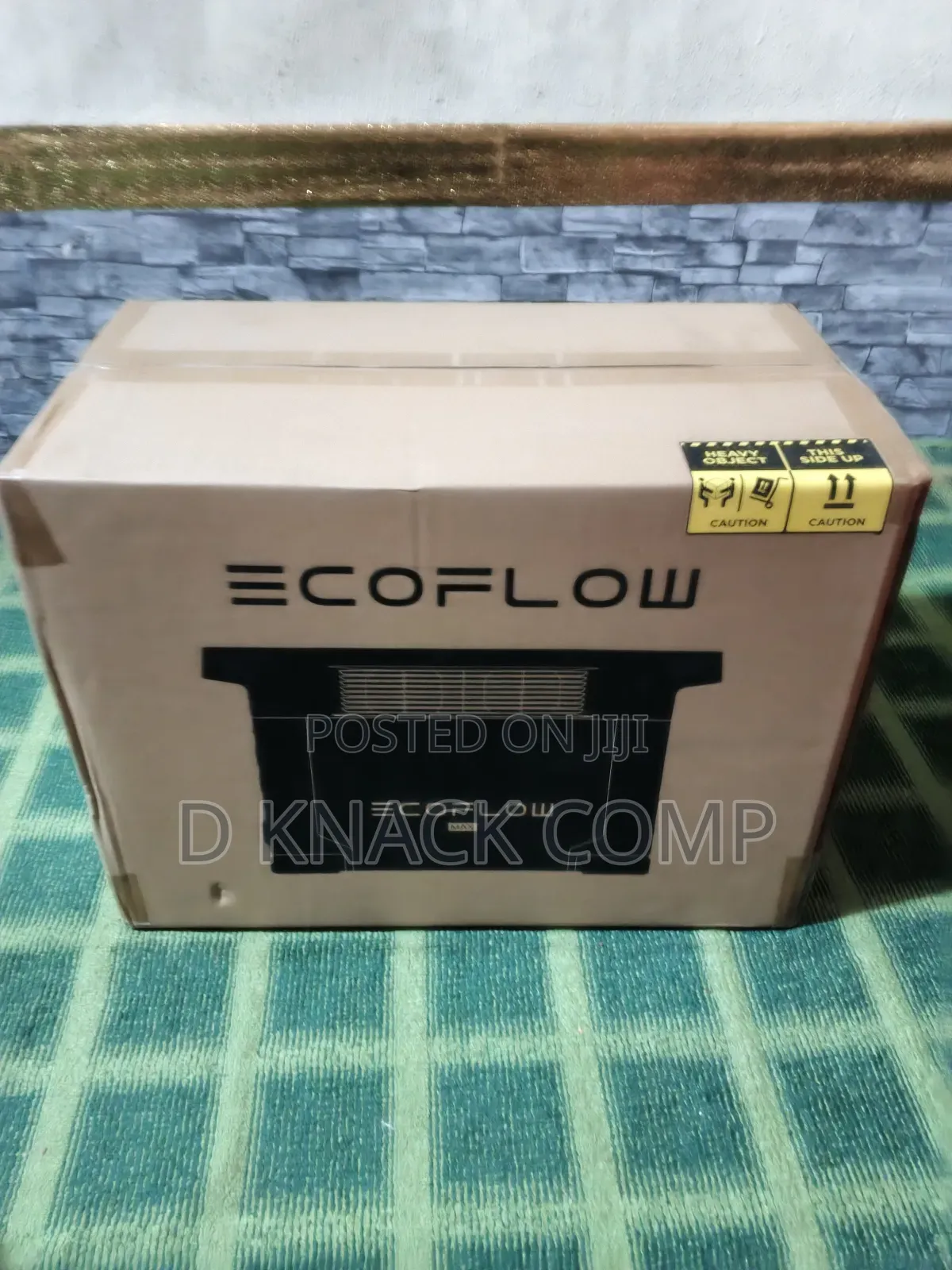 Ecoflow Delta 2 Max 2048wh Solar Generator + 220w Portable Solar Panel