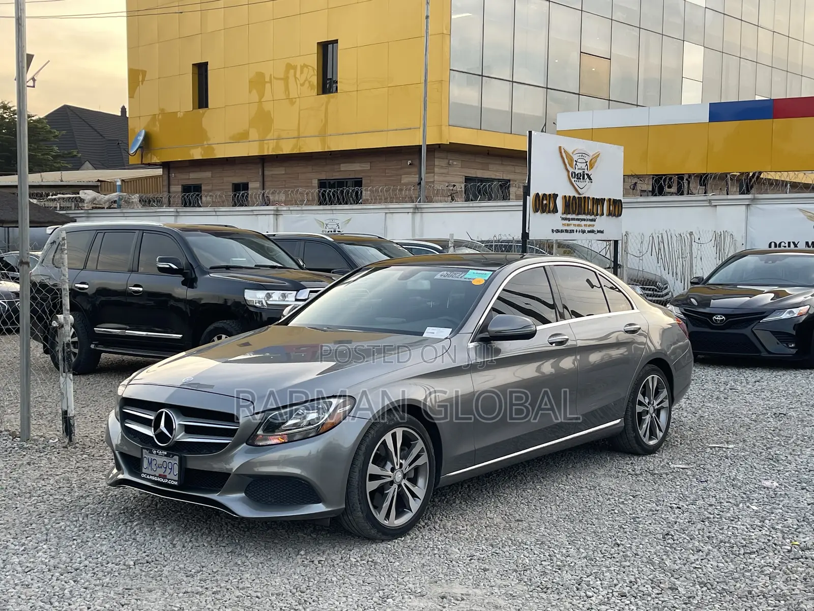 Mercedes-Benz C300 2016 Silver
