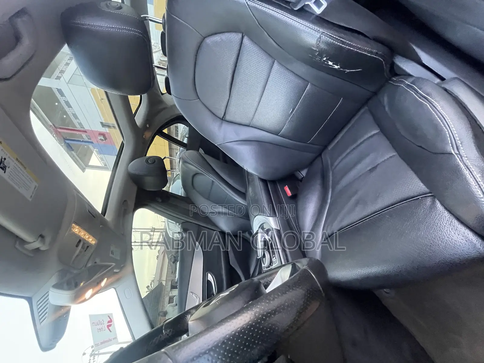 Mercedes-Benz C300 2016 Silver
