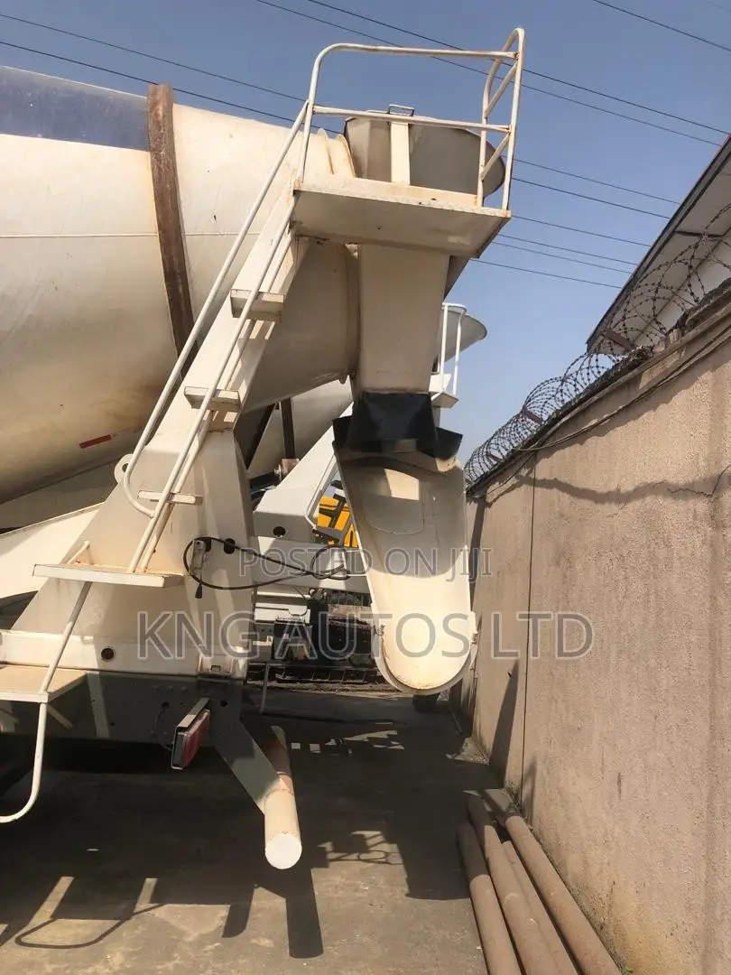 Howo Sinotruk Concrete Mixer