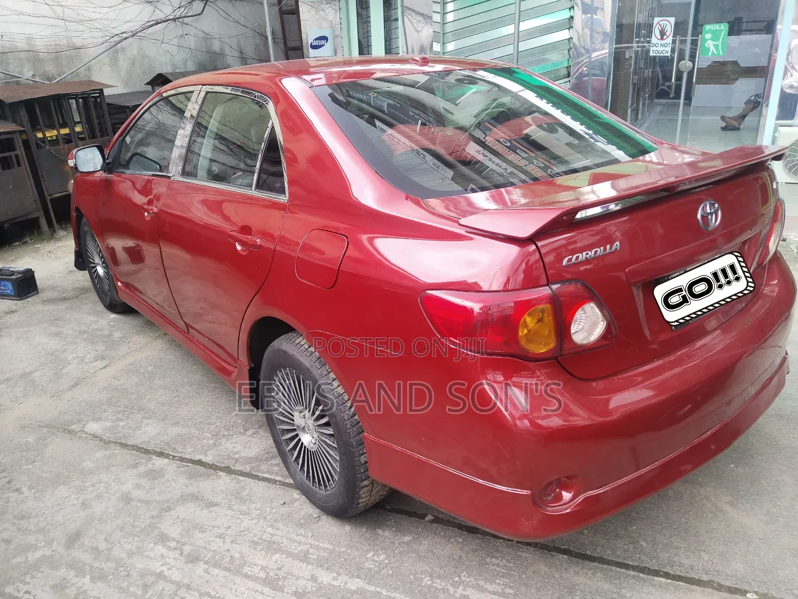 Toyota Corolla 2009 Red