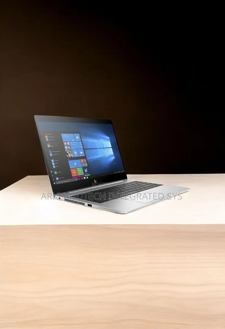 New Laptop HP EliteBook 830 12GB Intel Core I7 SSD 1T