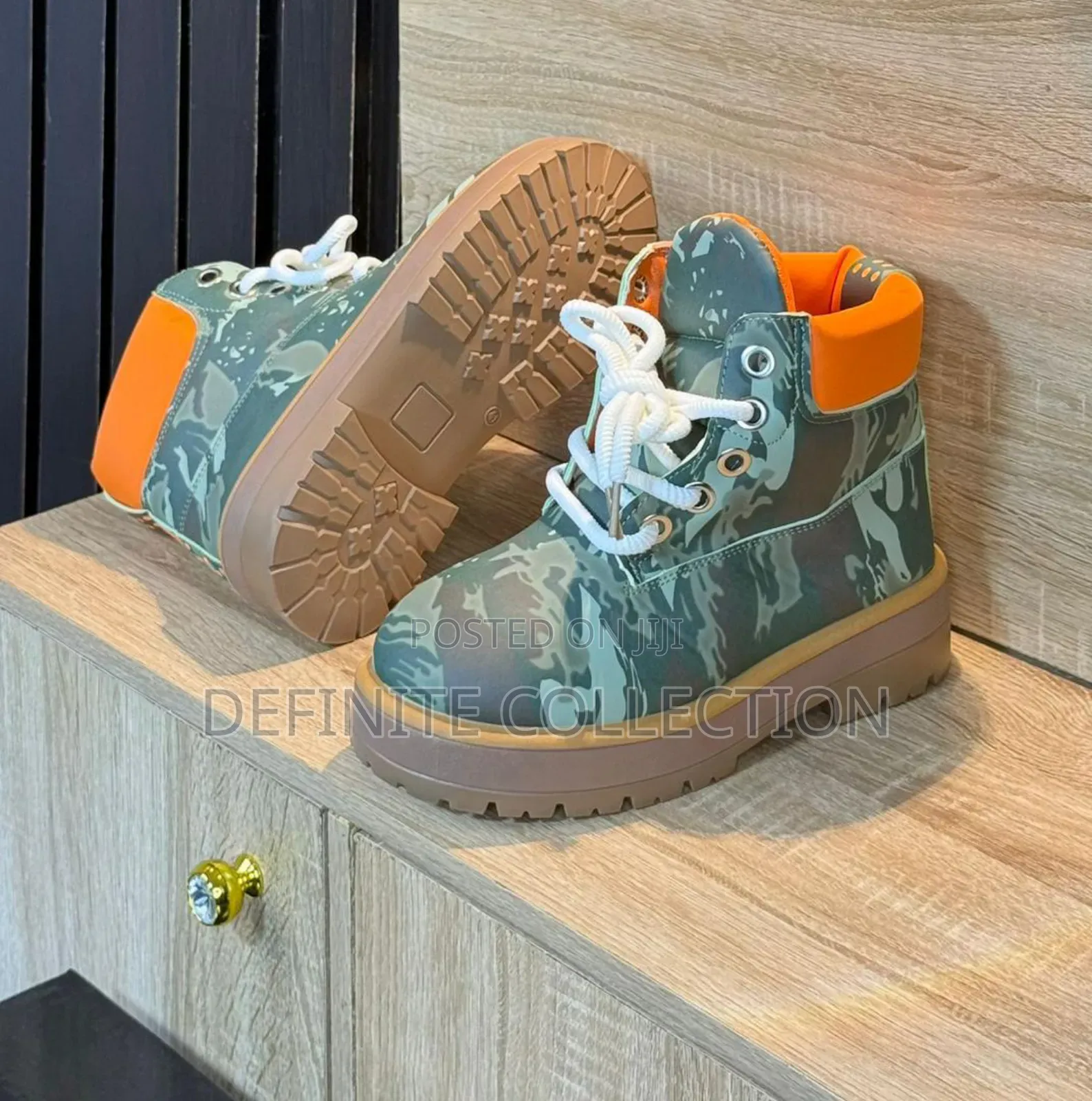 Bandana Strada X Camou High Top Sneakers