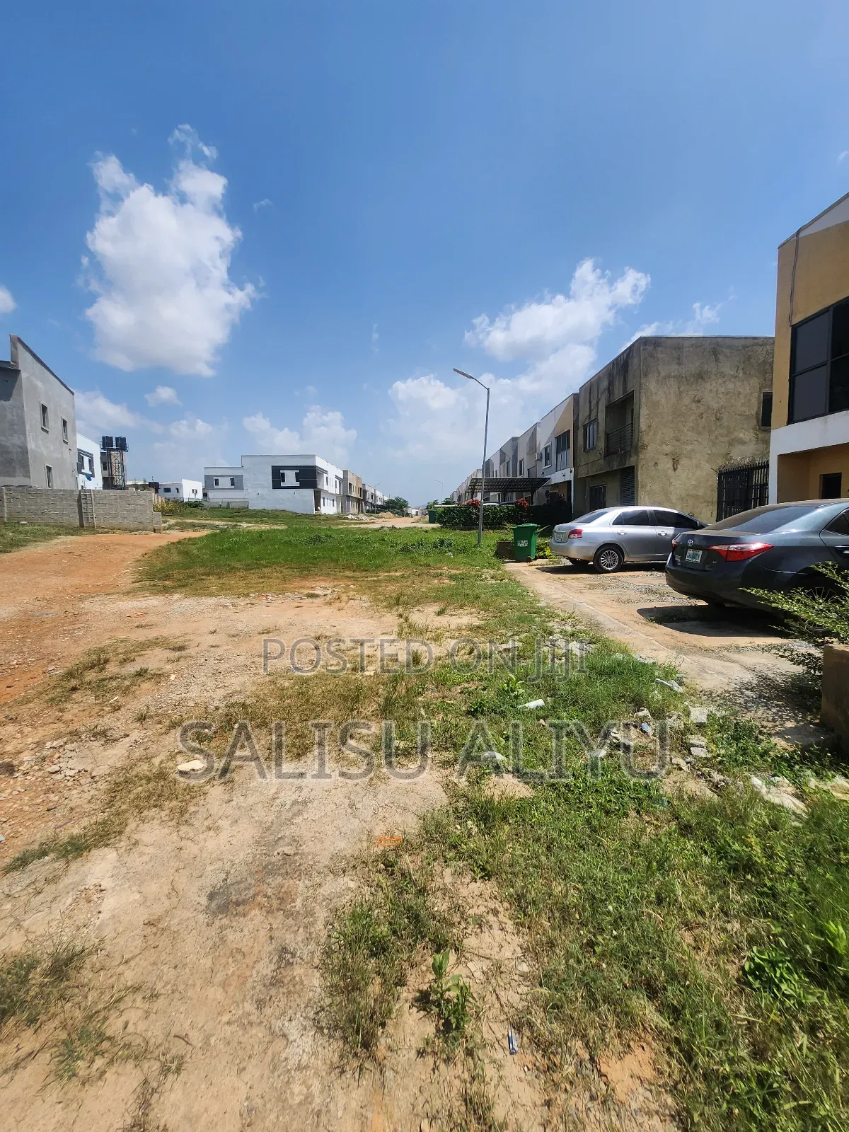 4bdrm Duplex in Karsana for sale
