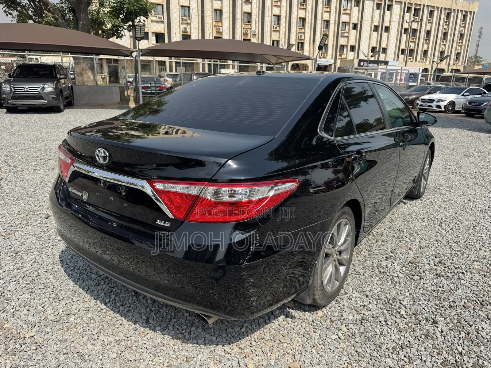 Toyota Camry XLE 4dr Sedan (3.5L 6cyl 6A) 2017 Black