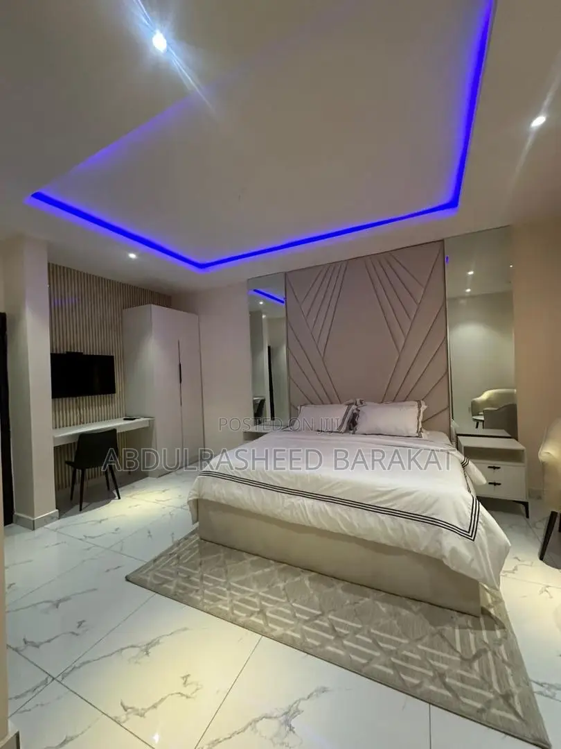 Brand New Luxury 3 Bedroom Apartment