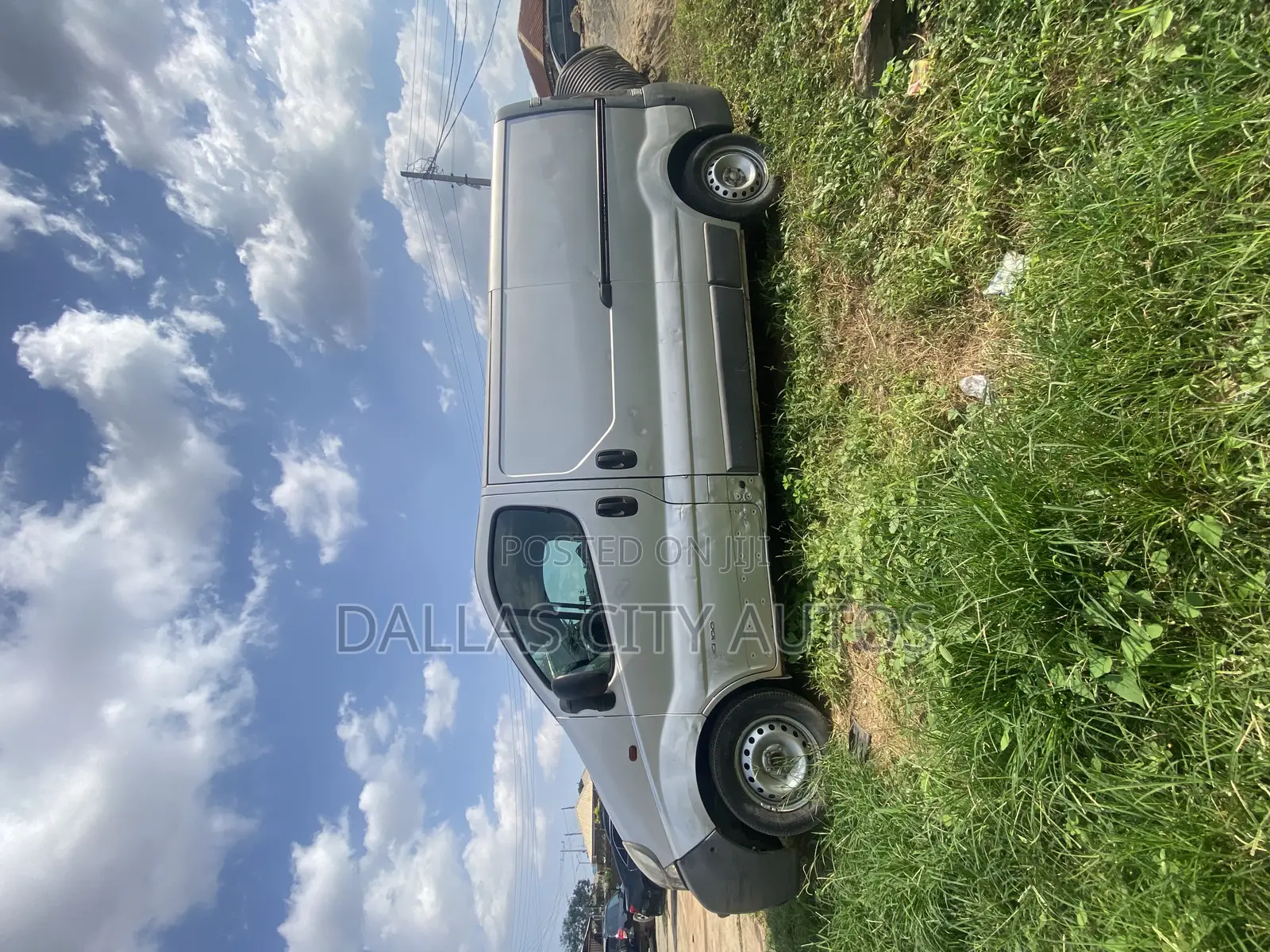 Nissan Serena 2001 Grey