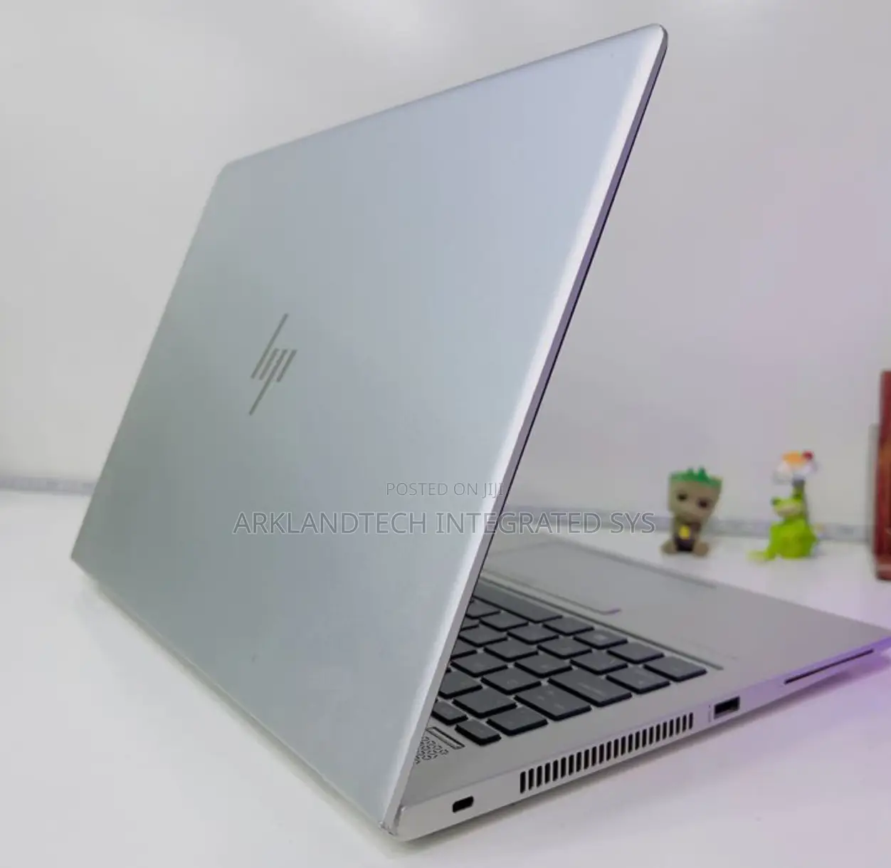 New Laptop HP EliteBook 845 G7 12GB Intel Core i5 SSD 1T