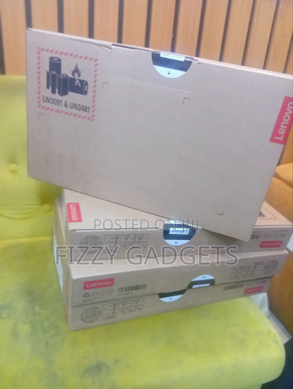 New Laptop Lenovo V15 8GB Intel Core I5 SSD 512GB