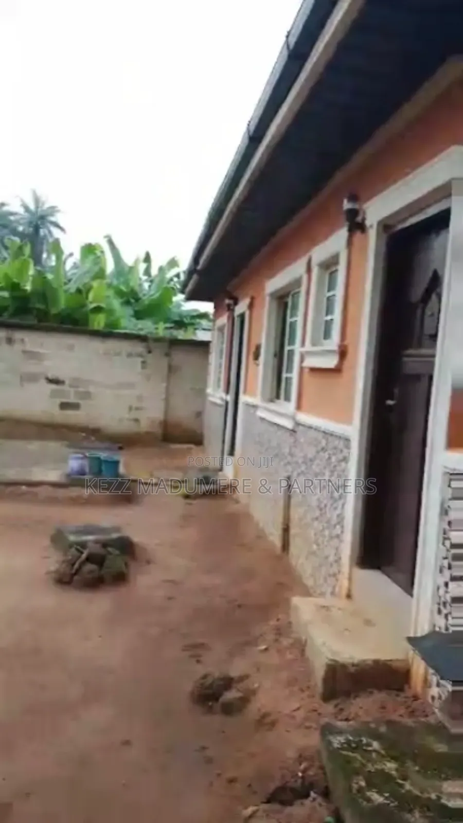 5bdrm Bungalow in Ohokobe Afaraukwu for sale