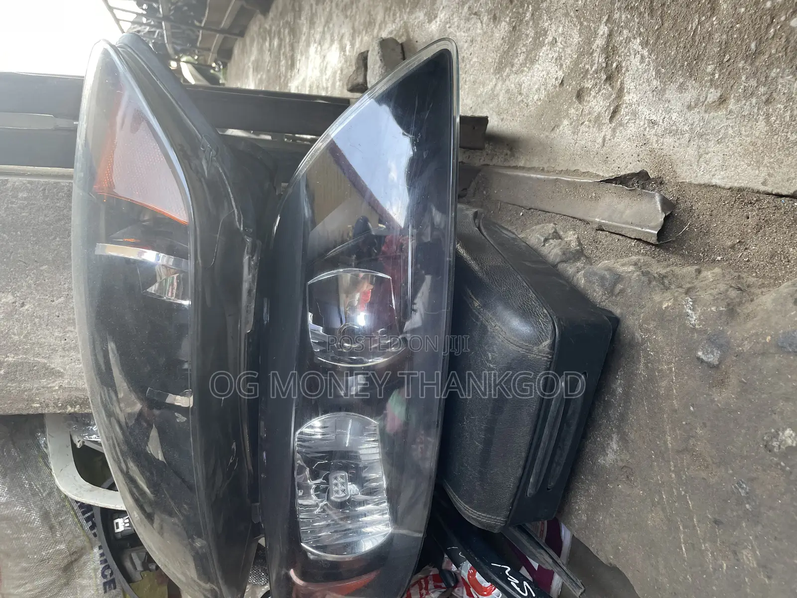 Headlights Audi Q7 2008 2007 2009