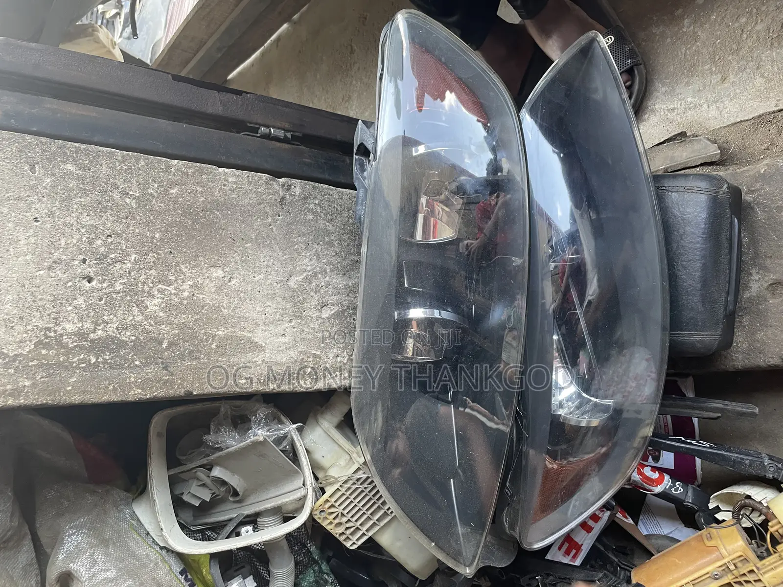 Headlights Audi Q7 2008 2007 2009