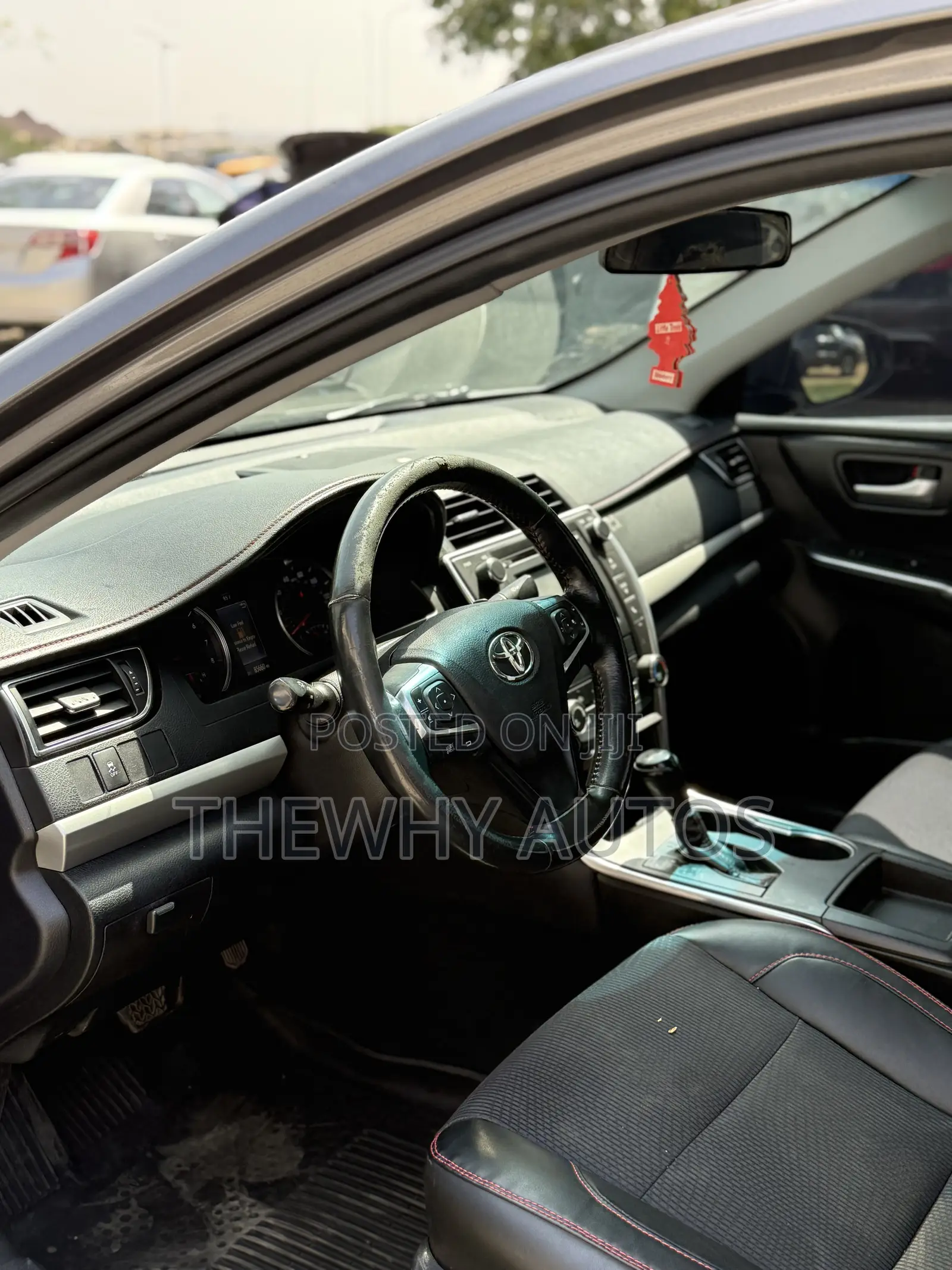 Toyota Camry SE 4dr Sedan (2.5L 4cyl 6A) 2017 Gray