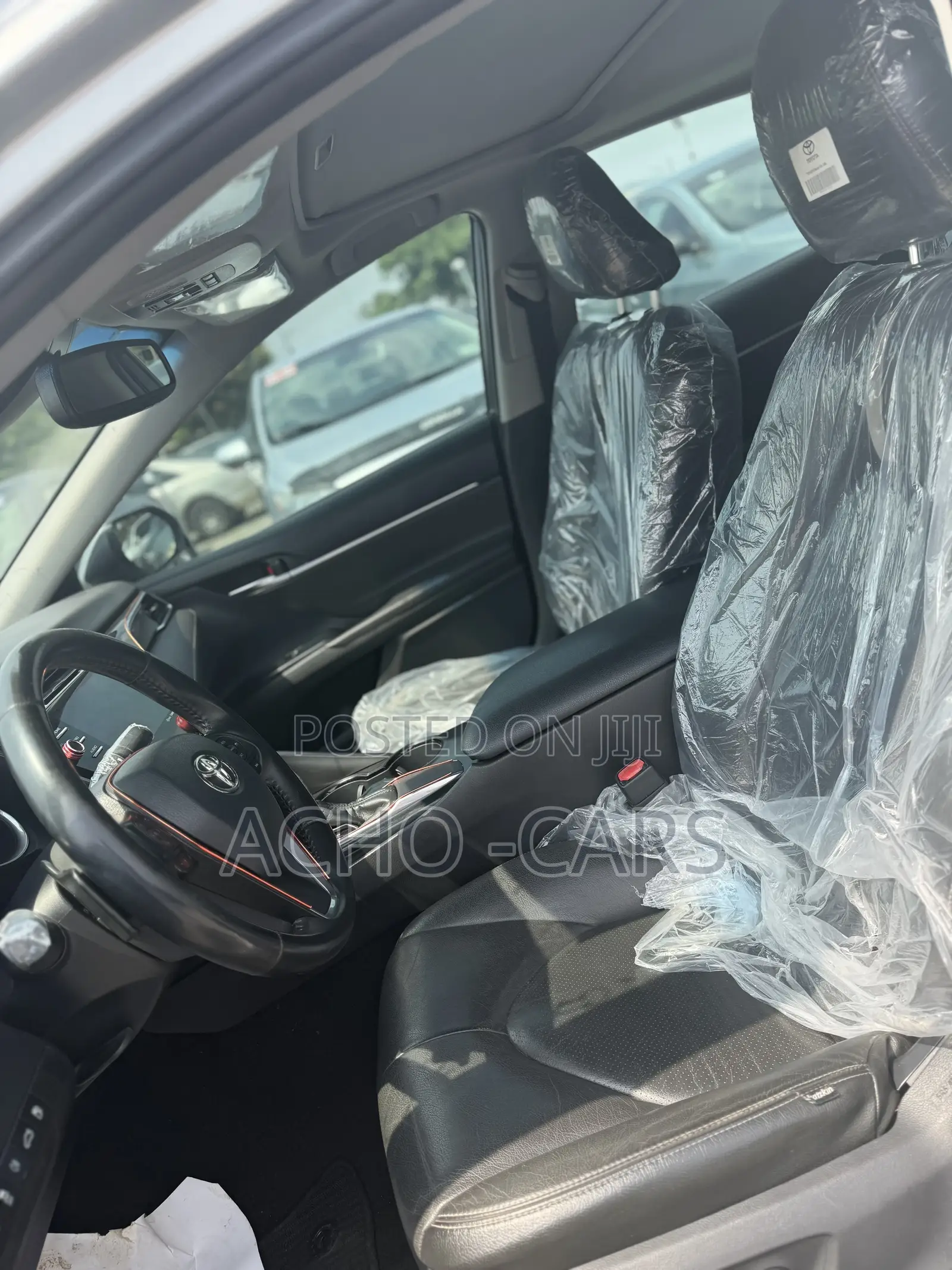 Toyota Camry 2019 Silver