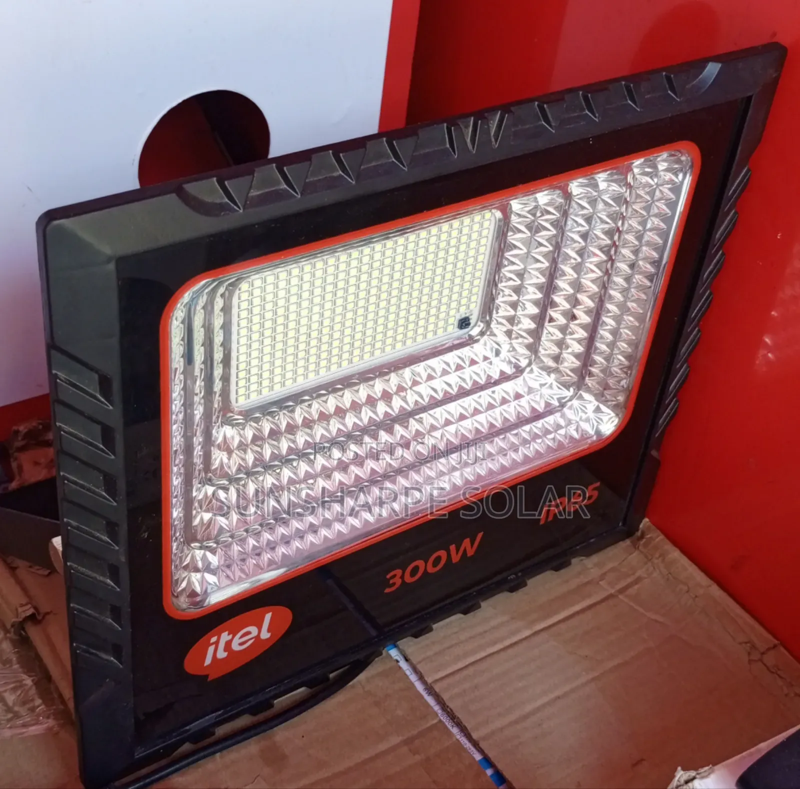 300w Solar Floodlight Itel