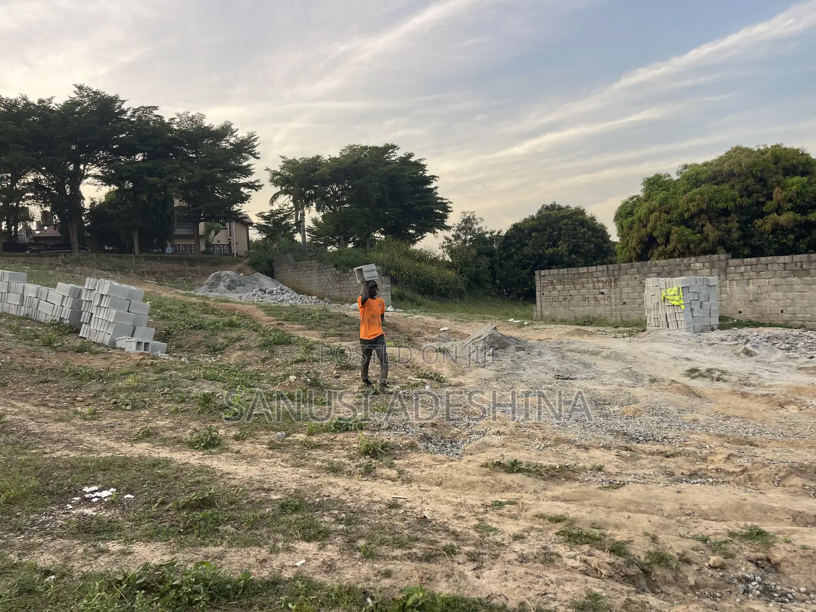 Clinic Land at Gwarimpa Estate,Fct Abuja Nigeria