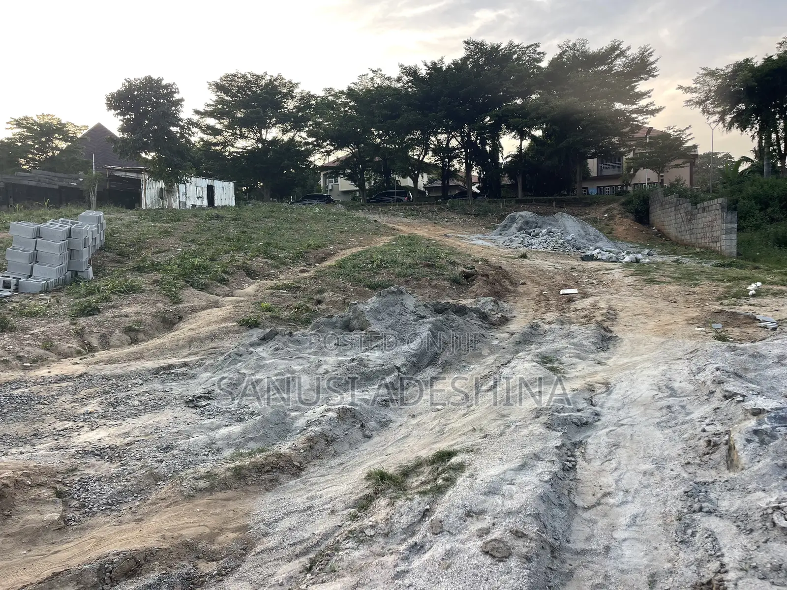 Clinic Land at Gwarimpa Estate,Fct Abuja Nigeria