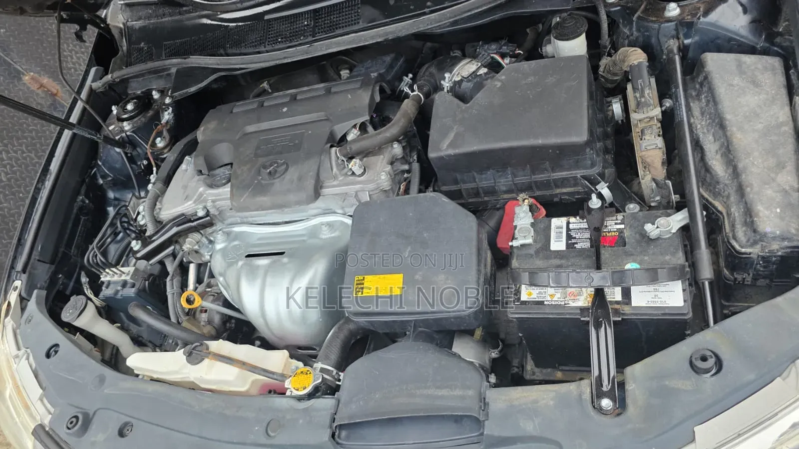 Toyota Camry LE 4dr Sedan (2.5L 4cyl 6A) 2013 Gray
