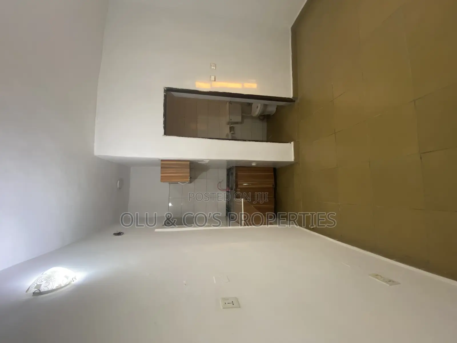 Studio Apartment in An Estate, Wuye for rent