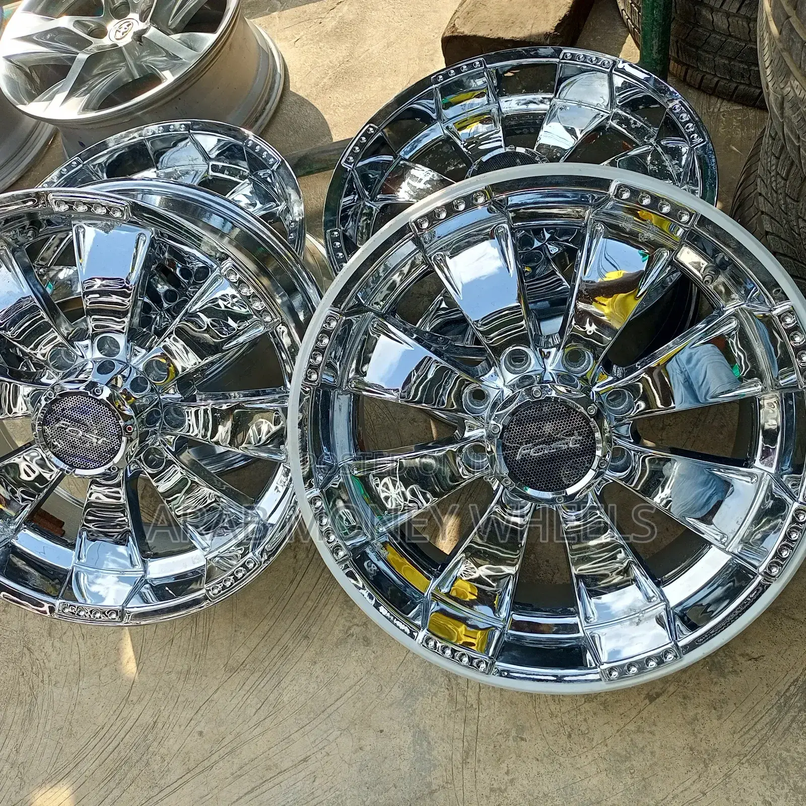 Higher Quality Standard Chrome Alloy Wheels Available 20 Inch