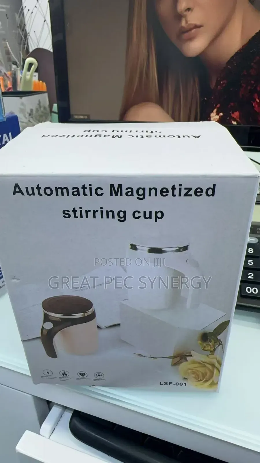 Self Stirring Cup